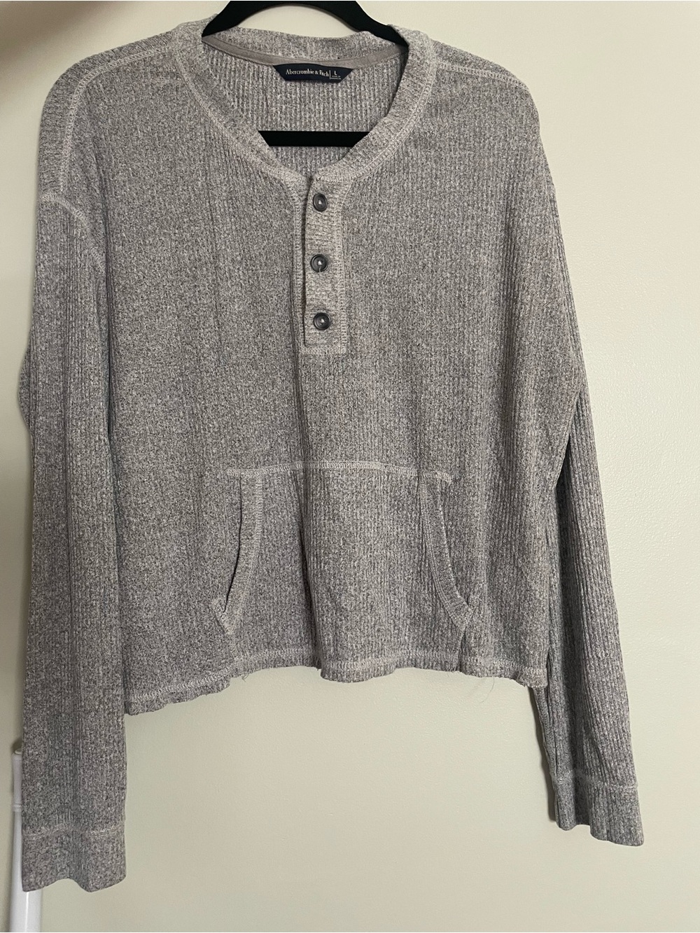 Abercrombie & Fitch Gray Henley Pullover Sweater